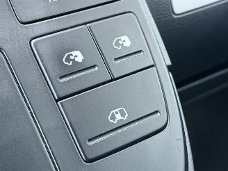 Volkswagen Multivan 2.0 TDI Highline Leer Navi Camera picture 13