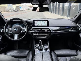 BMW 5-serie 520d Sport Line Hade-Up Camera Memory picture 7