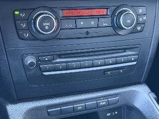 BMW X1 2.0 18d Executive Navi Clima PDC picture 11