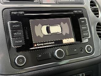 Volkswagen Tiguan 2.0 TDI Navi PDC Clima picture 10