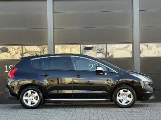 Peugeot 3008 2.0 HDiF HYbrid4 Hade-Up Navi Clima picture 3