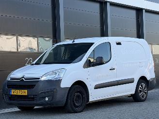 skadebil bedrijf Citroën Berlingo 1.6 BlueHDI Navi 3-PERS EURO-6 * MARGE * 2017/2