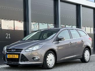 occasion passenger cars Ford Focus 1.6 TDCI Titanium Navi Clima PDC 2012/12