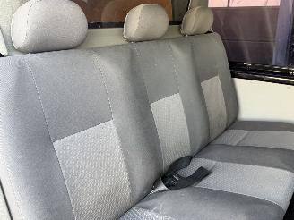 Volkswagen Transporter 2.0 TDI L2-H1 DC 5-PERS AUTOMAAT picture 10
