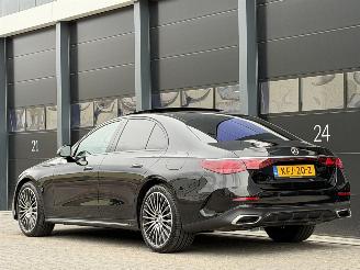 Mercedes E-klasse 300e AMG Hade-Up Hyperscreen 360 camera picture 5