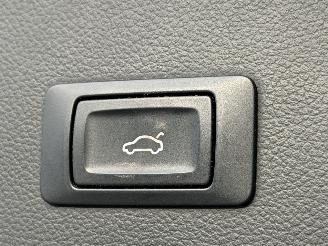 Audi A6 avant 2.0 TDI S-Line Bose Xenon Camera Euro-6 picture 18