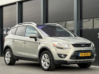 Ford Kuga 2.0 TDCI Titanium 4x4 Panorama picture 2