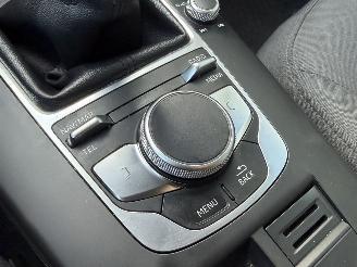 Audi A3 1.6 TDI Navi Clima Xenon EURO-6 picture 11