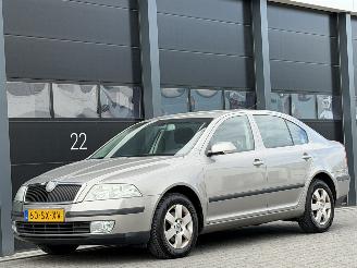 bruktbiler auto Skoda Octavia 1.6 MPI Clima PDC 2006/6