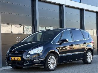 damaged passenger cars Ford S-Max 1.6 TDCI Titanium Navi Clima 7-PERS 2014/4