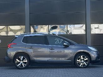 Peugeot 2008 1.6 e-HDi Blue Lease Executive picture 3