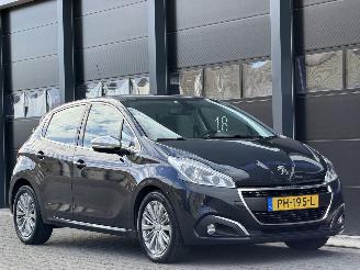 Peugeot 208 1.6 BlueHDi Allure JBL Clima Navi EURO-6 picture 2