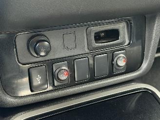 Mitsubishi Outlander 2.4 PHEV Pure Leer Camera Xenon picture 12