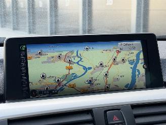 BMW 3-serie 320d Xenon Navi Clima PDC picture 9