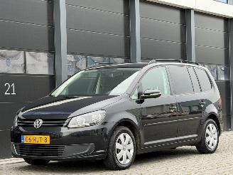 begagnad bil auto Volkswagen Touran 1.6 TDI Navi Clima 7-PERS 2011/6