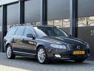 Volvo V-70 1.6 D2 Leer Navi Clima EURO-6 picture 2