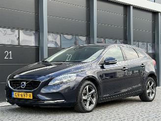 skadebil auto Volvo V-40 2.0 D2 Navi Clima PDC 2015/7