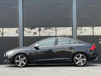 Volvo S-60 2.0 D4 R-Design Navi Clima PDC picture 6