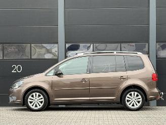 Volkswagen Touran 1.6 TDI STYLE Pano Camera 7-PERS picture 6