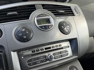 Renault Grand-scenic 2.0 16v Pano Navi Clima picture 8
