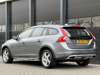 Volvo V-60 Cross Country 2.0 D4 Navi Clima EURO-6 picture 5