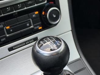 Volkswagen Passat 1.6 TDI Highline Leer Navi Clima PDC picture 13