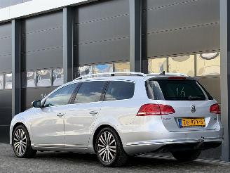 Volkswagen Passat 1.6 TDI Highline Leer Navi Clima PDC picture 5