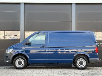 Volkswagen Transporter 2.0 TDI 3-PERS Airco picture 7