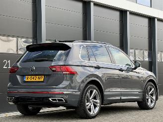 Volkswagen Tiguan 2.0 TDI R-Line Head-Up Camera Pano Clima picture 4