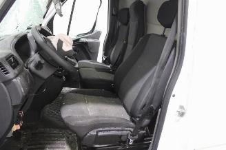 Renault Master  picture 9
