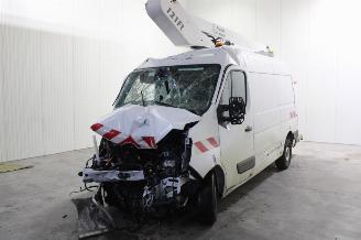 Vrakbiler auto Renault Master  2022/3