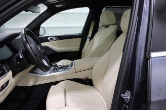 BMW X5  picture 7