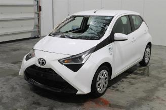 Sloopauto Toyota Aygo  2021/8
