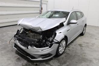 demontáž osobní automobily Renault Mégane Megane 2021/6