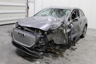 skadebil auto Audi Q4 e-tron 2024/11