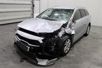 Schadeauto Kia Cee d cee'd 2023/4