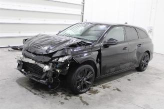 krockskadad bil auto Peugeot 308  2022/7