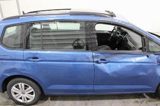 Volkswagen Touran  picture 8