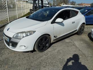 Voiture accidenté Renault Mégane Megane 2010/3