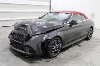 krockskadad bil auto Mercedes C-klasse C 200 2021/6