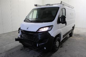 Schadeauto Peugeot Boxer  2023/9