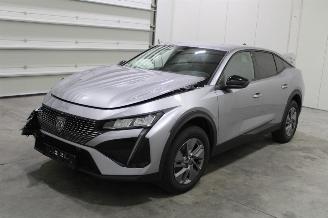 krockskadad bil auto Peugeot 408  2024/12