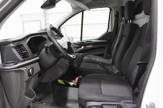 Ford Transit Custom  picture 11