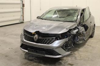 Schadeauto Renault Clio  2024/6