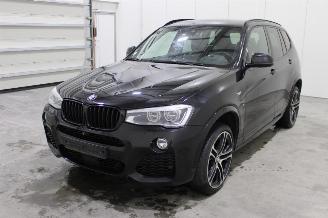 krockskadad bil auto BMW X3  2016/3