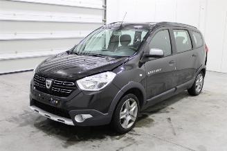 Schadeauto Dacia Lodgy  2021/5