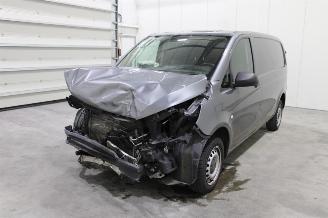 Voiture accidenté Mercedes Vito  2020/5
