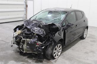 Coche siniestrado Ford Fiesta  2020/6