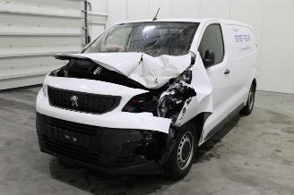 Purkuautot passenger cars Peugeot Expert  2022/6