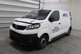 skadebil auto Fiat Scudo  2022/6